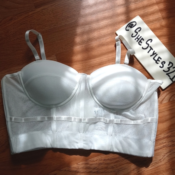 Padded Bralette - Crop Top - Bra ๐ค - Picture 1 of 8